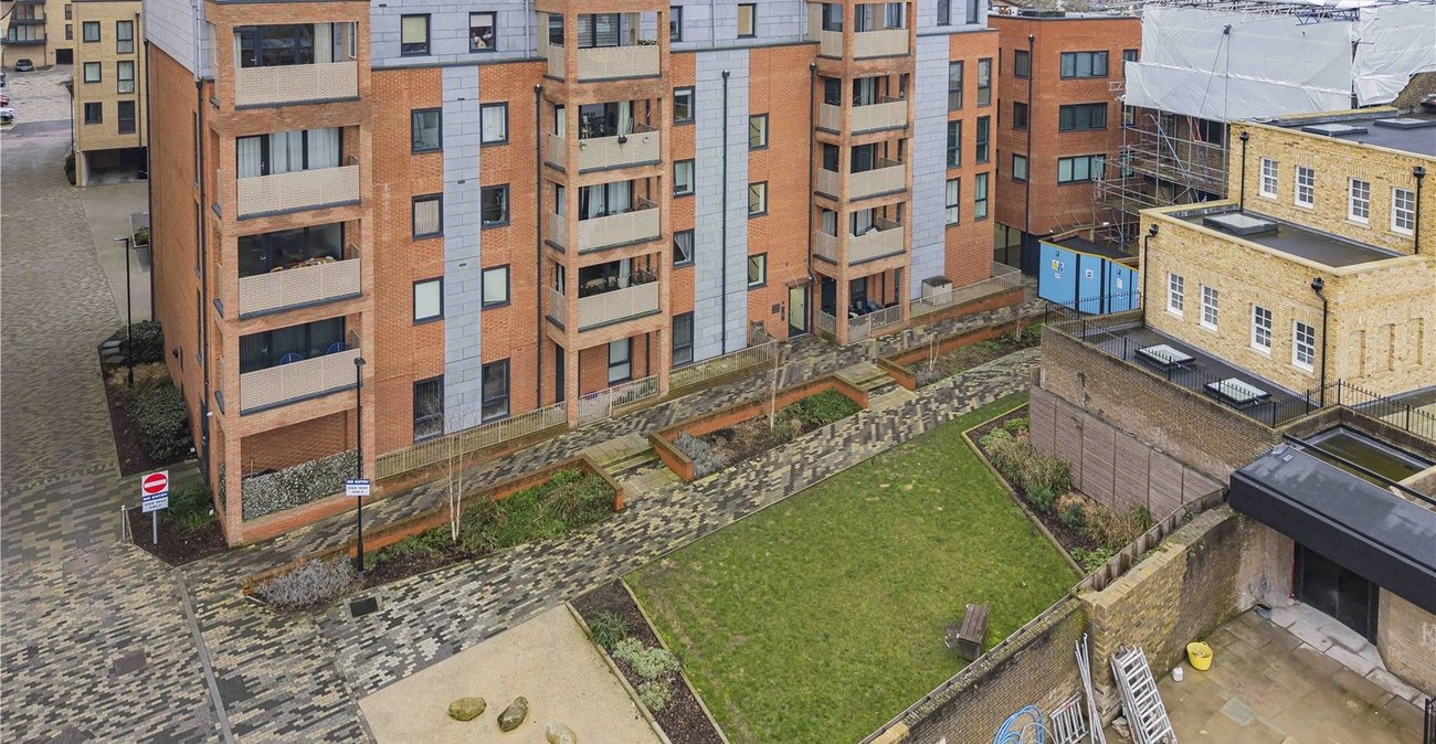 1 bedroom property for sale in Dartford | Robinson Jackson