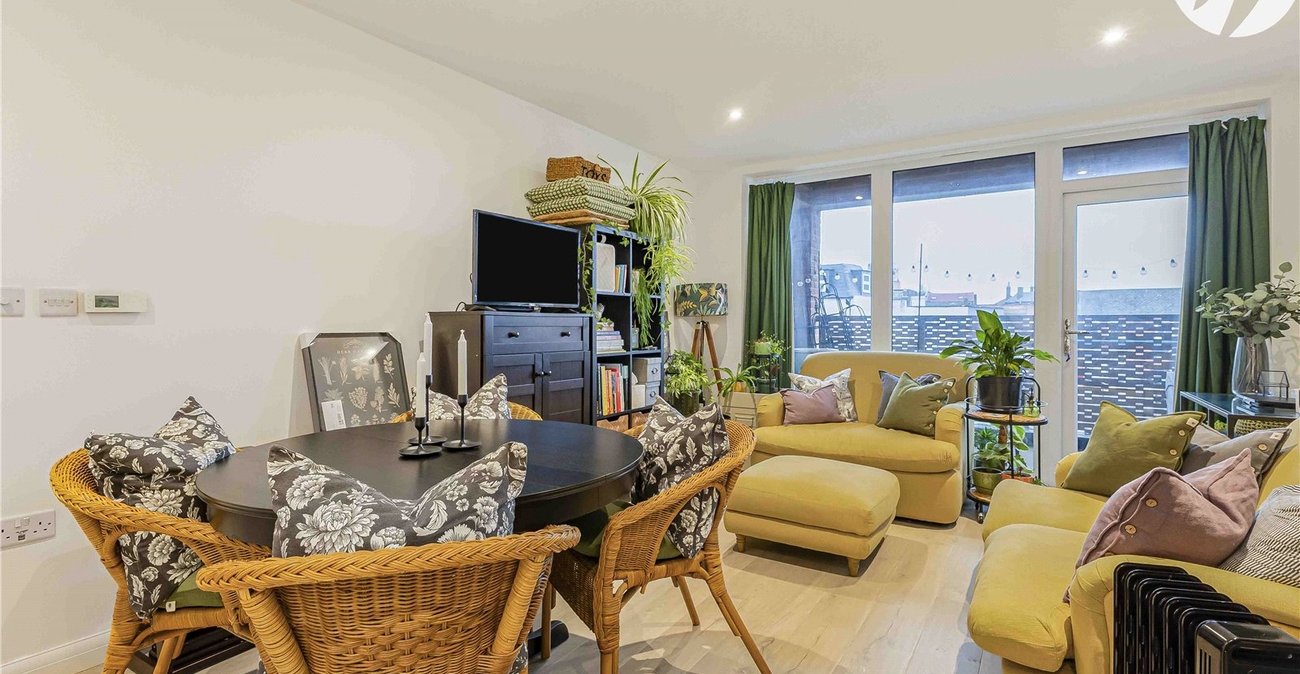 1 bedroom property for sale in Dartford | Robinson Jackson