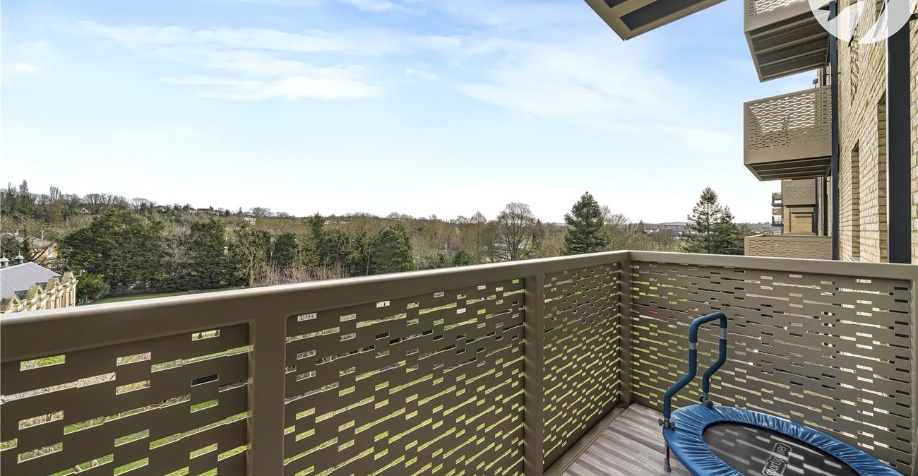 2 bedroom property for sale in Dartford | Robinson Jackson