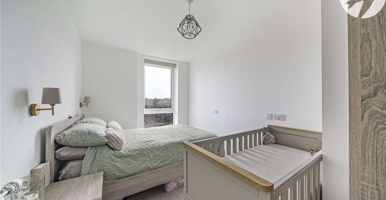 2 bedroom property for sale in Dartford | Robinson Jackson