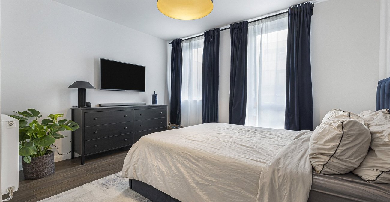 2 bedroom property for sale in Dartford | Robinson Jackson