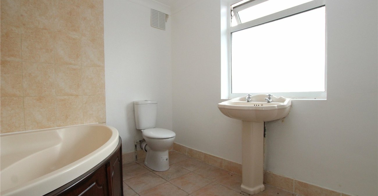 3 bedroom house for sale in Plumstead | Robinson Jackson