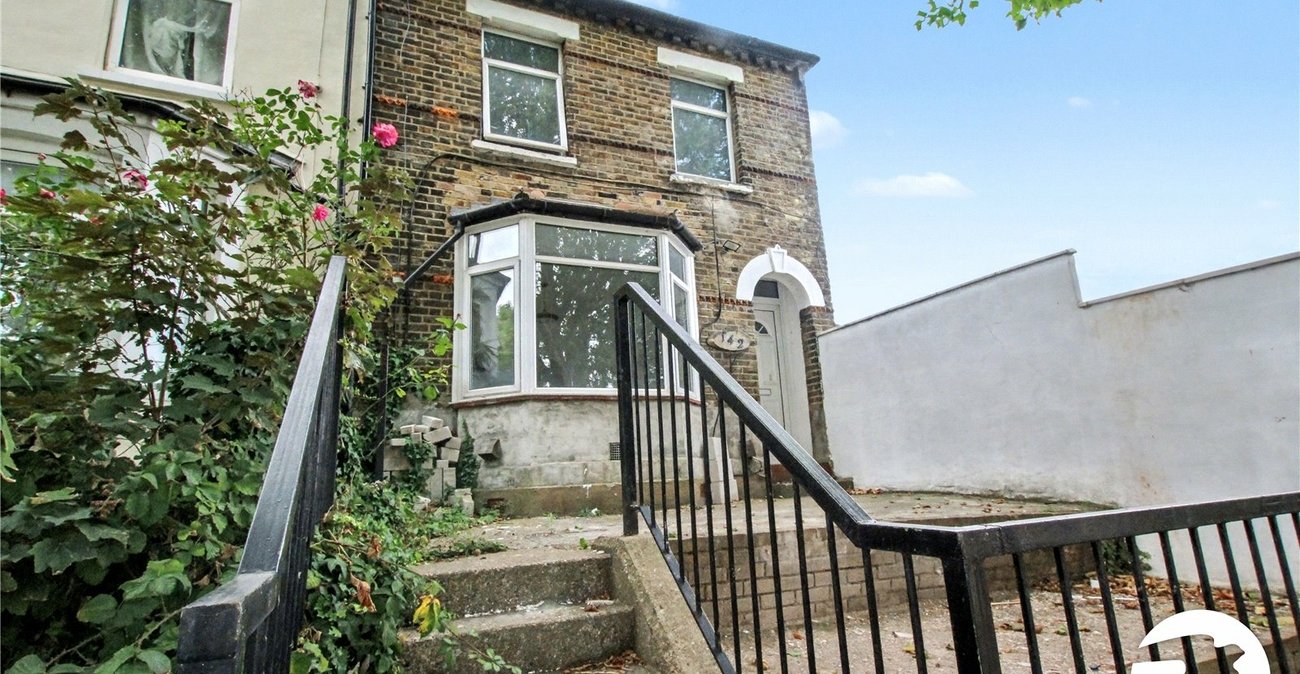 3 bedroom house for sale in Plumstead | Robinson Jackson