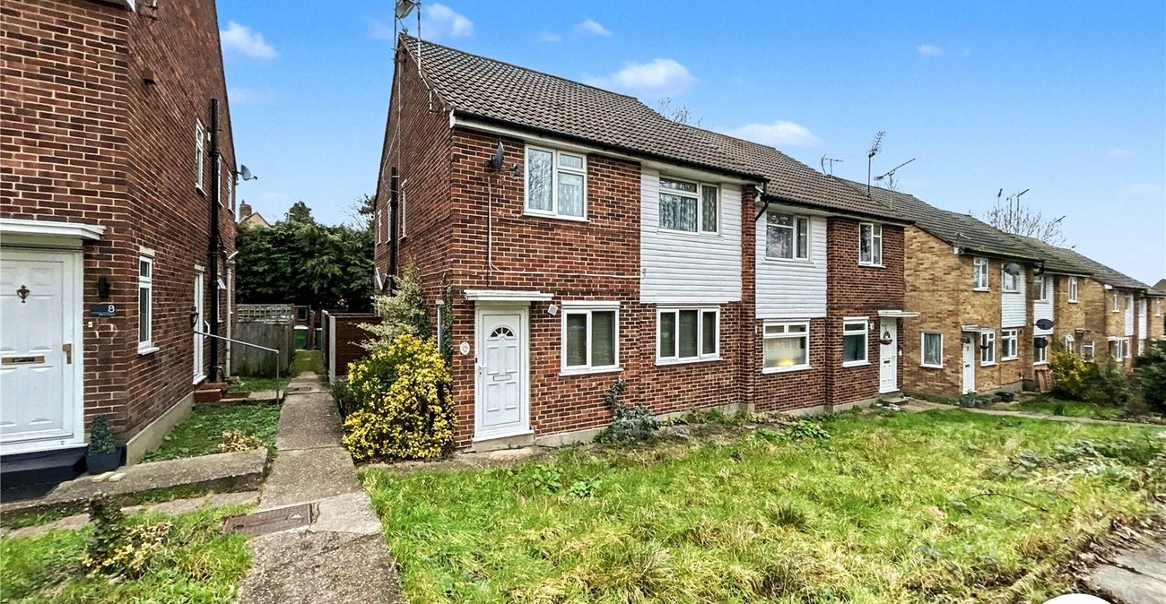 2 bedroom property for sale in Sidcup Hill | Robinson Jackson