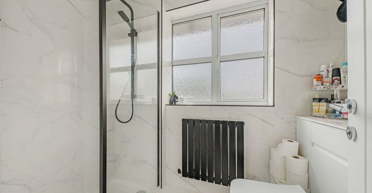 1 bedroom house for sale in Farnborough | Robinson Jackson