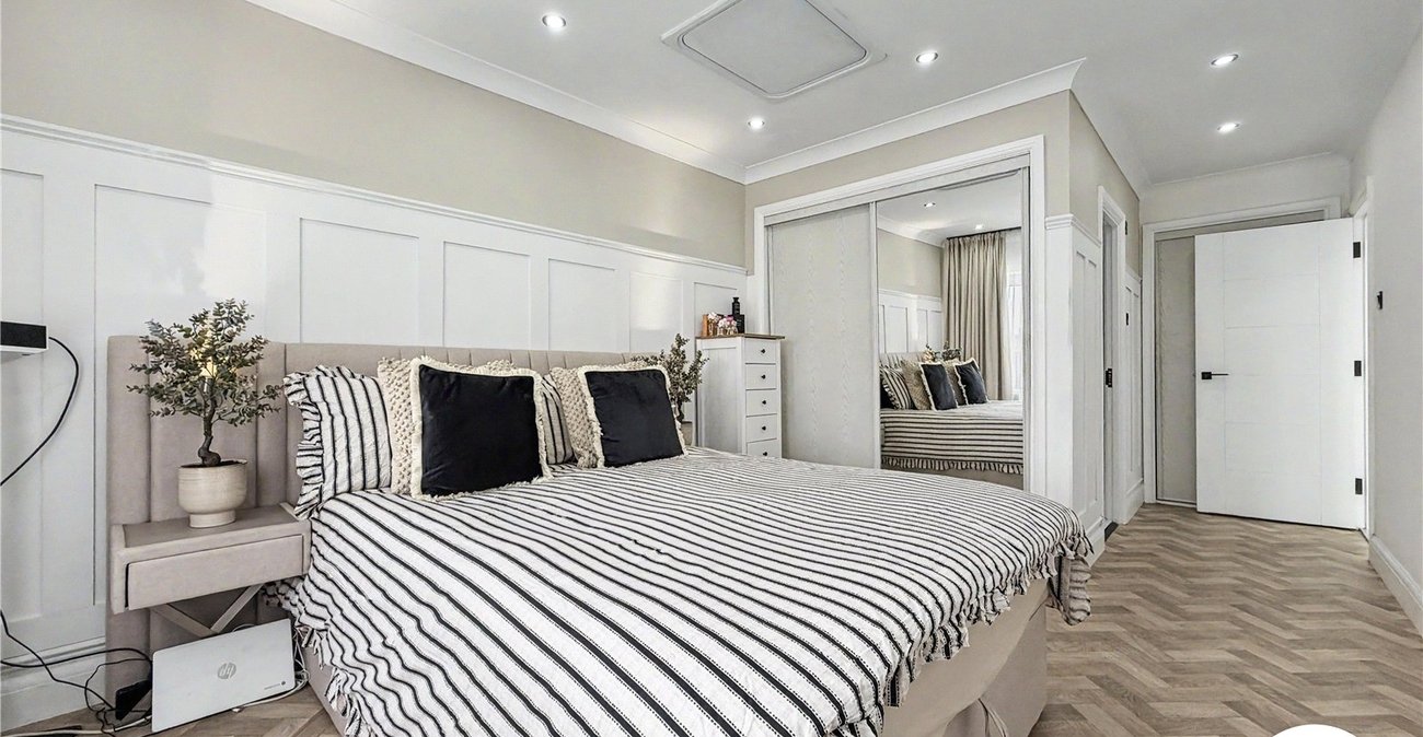3 bedroom property for sale in Valleta Way | Robinson Michael & Jackson