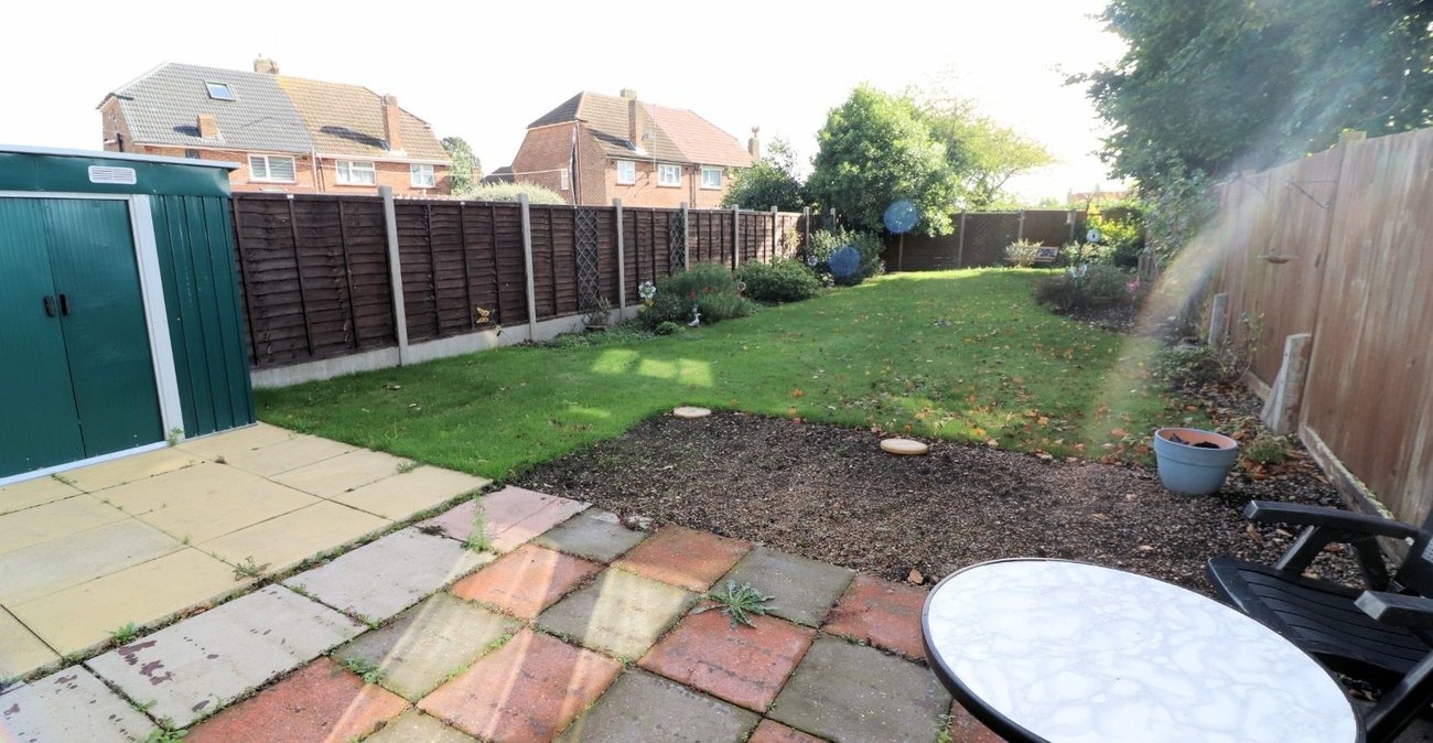 3 bedroom house for sale in Slade Green | Robinson Jackson