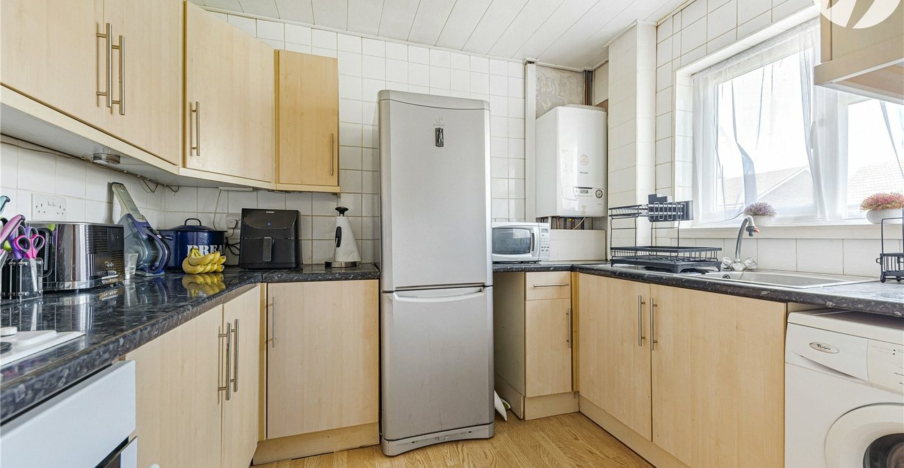 1 bedroom property for sale in Dartford | Robinson Jackson