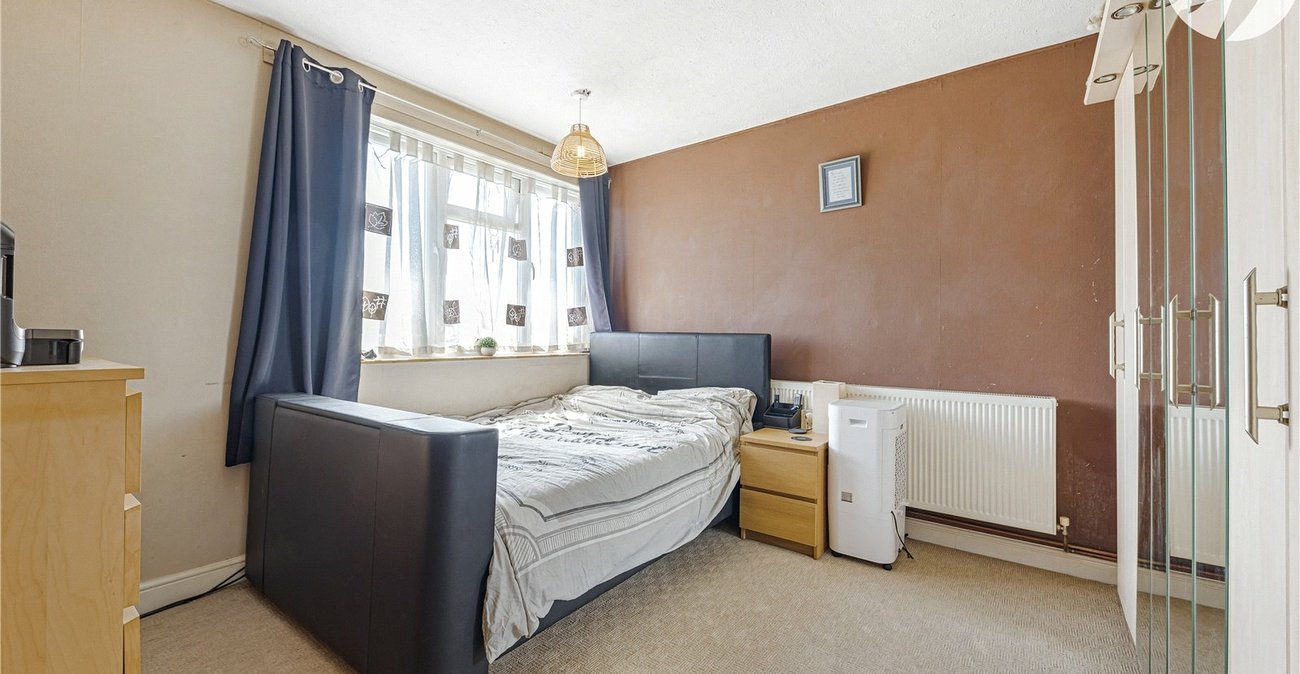 1 bedroom property for sale in Dartford | Robinson Jackson