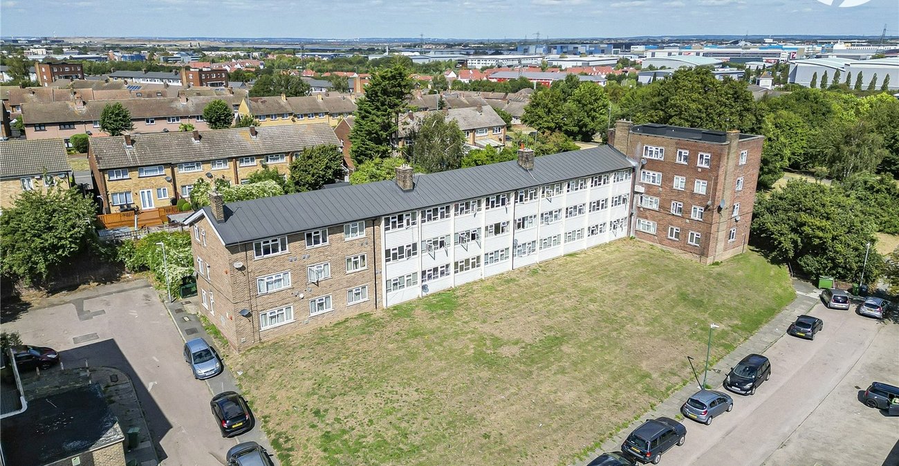 1 bedroom property for sale in Dartford | Robinson Jackson