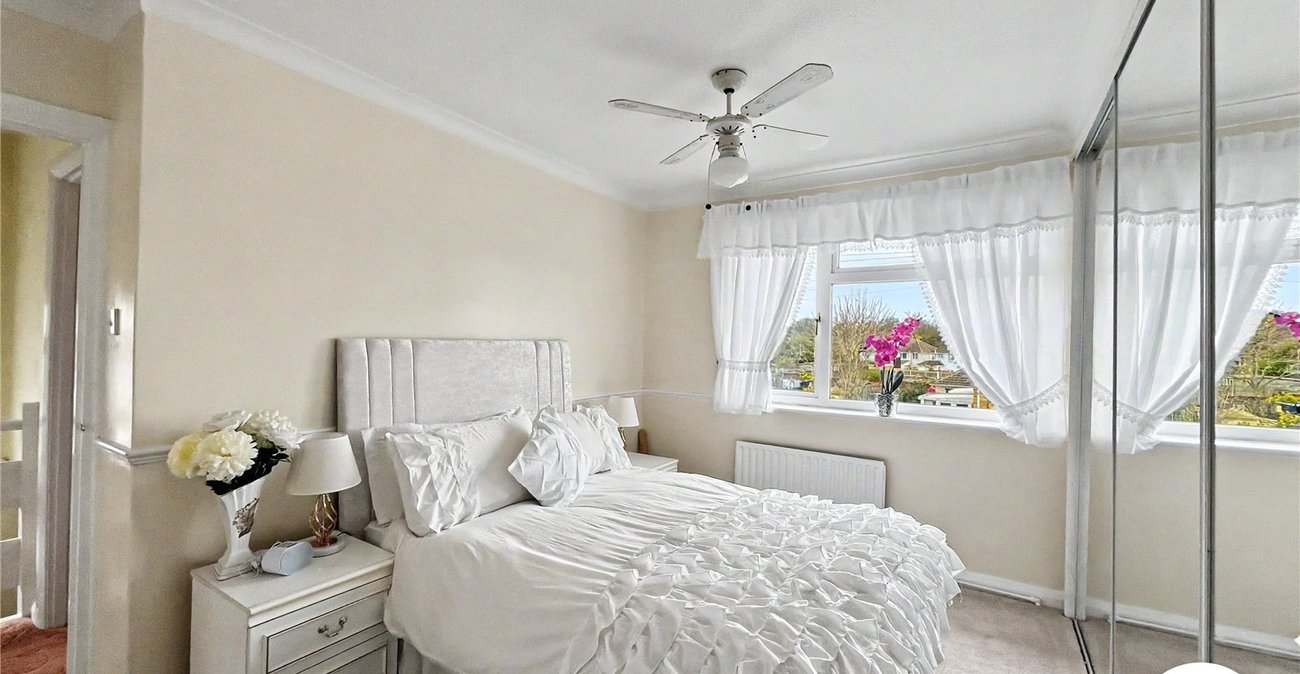 3 bedroom house for sale in Sittingbourne | Robinson Michael & Jackson