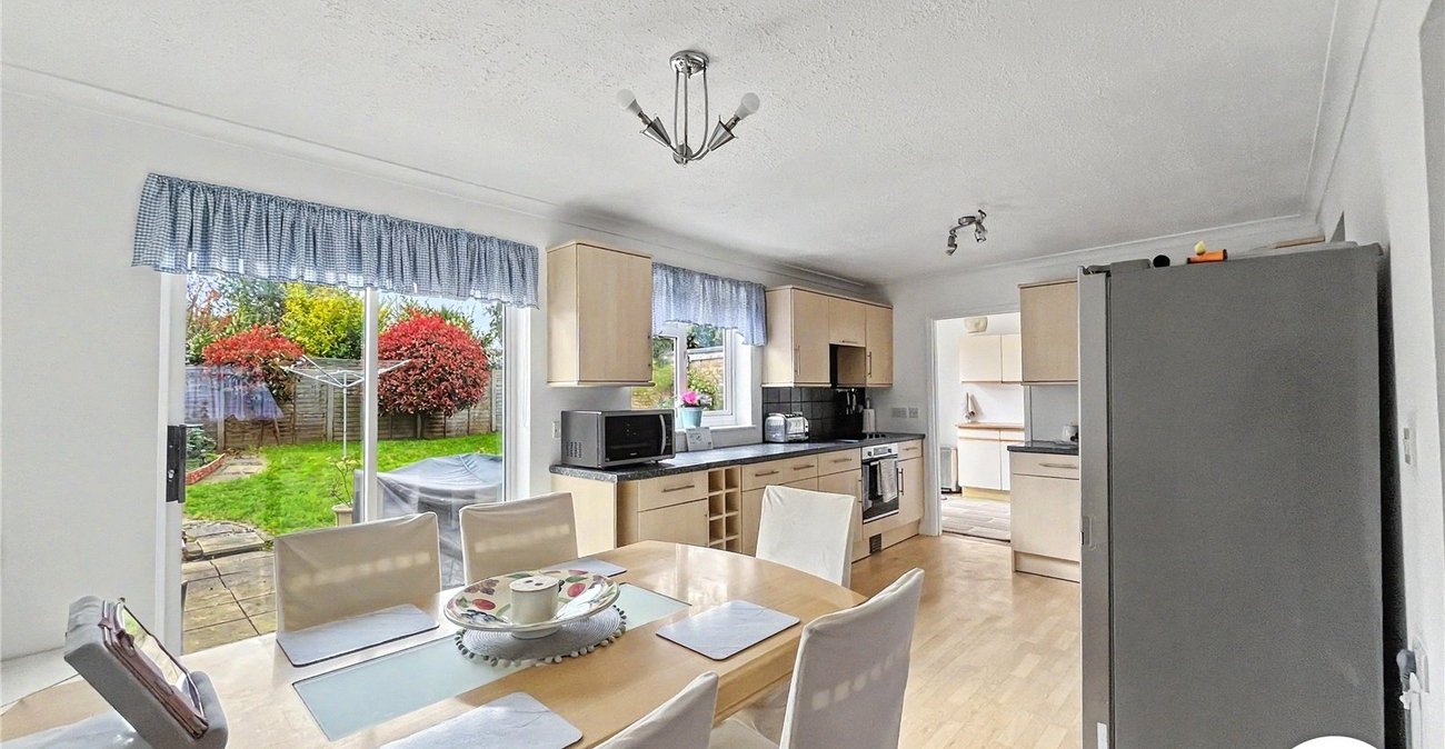 3 bedroom house for sale in Sittingbourne | Robinson Michael & Jackson