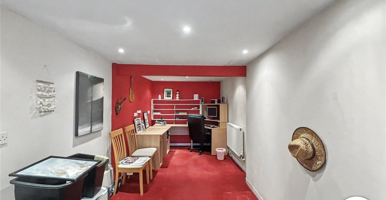 3 bedroom house for sale in Sittingbourne | Robinson Michael & Jackson