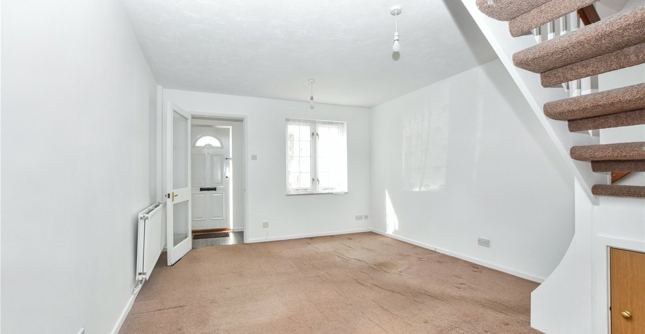 2 bedroom house for sale in Bexleyheath | Robinson Jackson