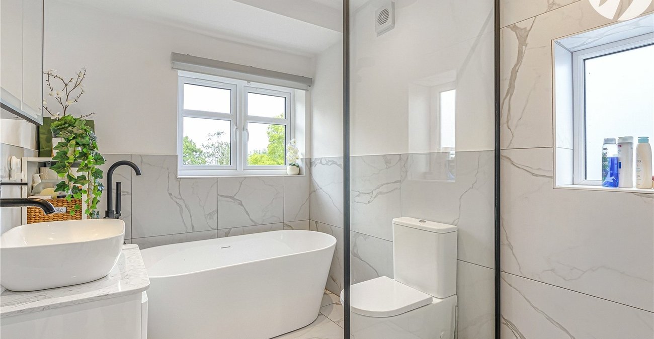3 bedroom house for sale in Shooters Hill | Robinson Jackson