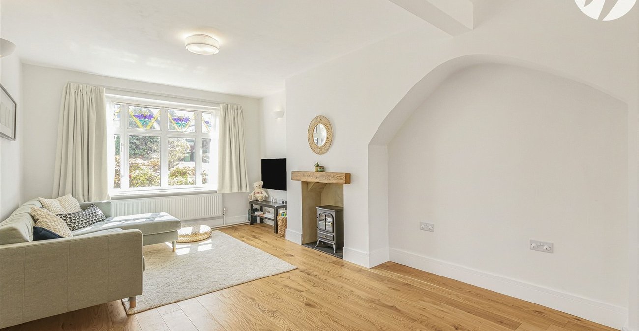 3 bedroom house for sale in Shooters Hill | Robinson Jackson