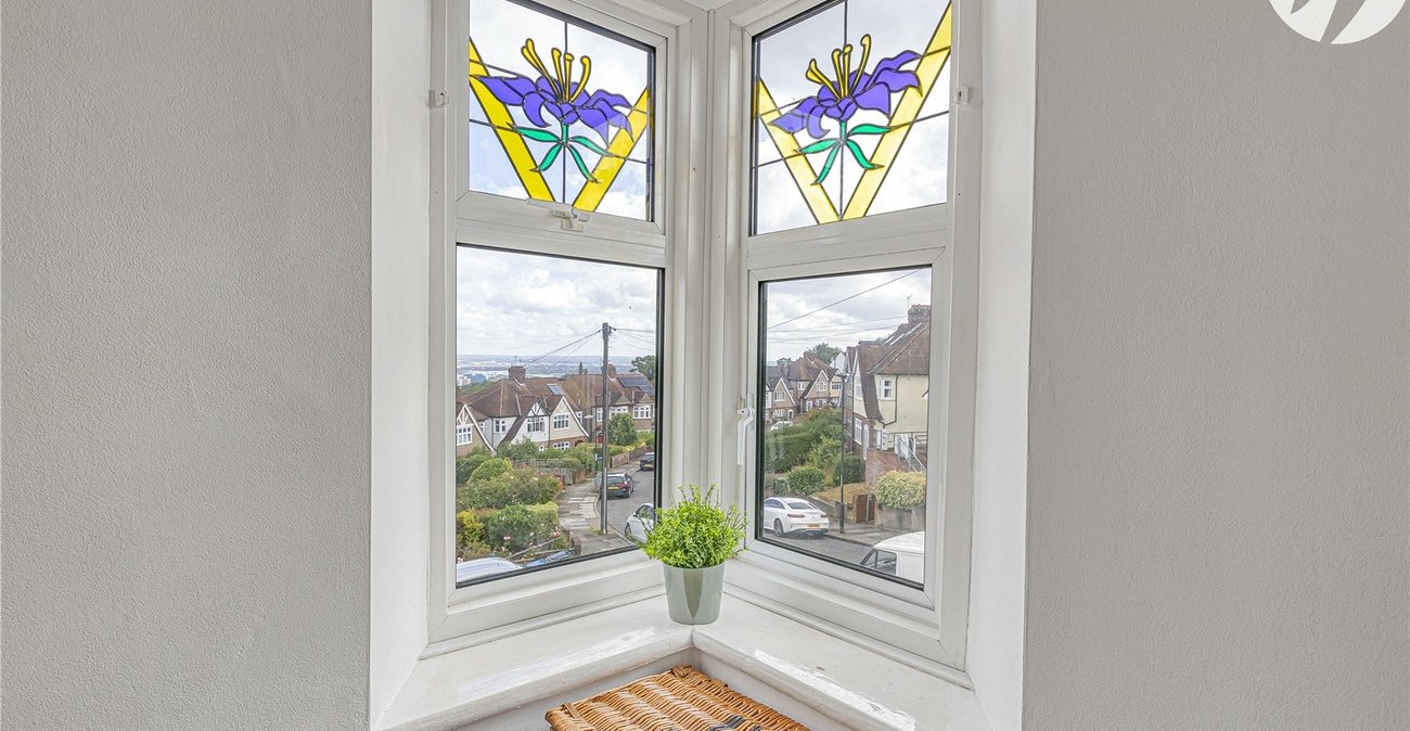 3 bedroom house for sale in Shooters Hill | Robinson Jackson