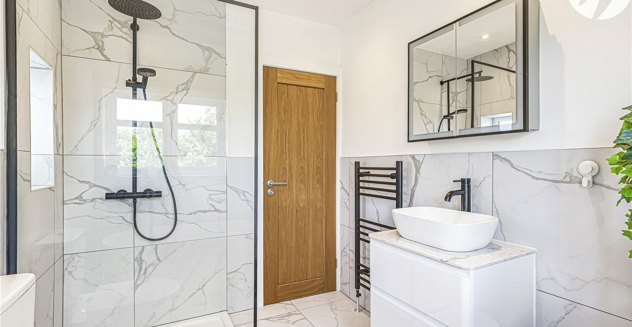 3 bedroom house for sale in Shooters Hill | Robinson Jackson