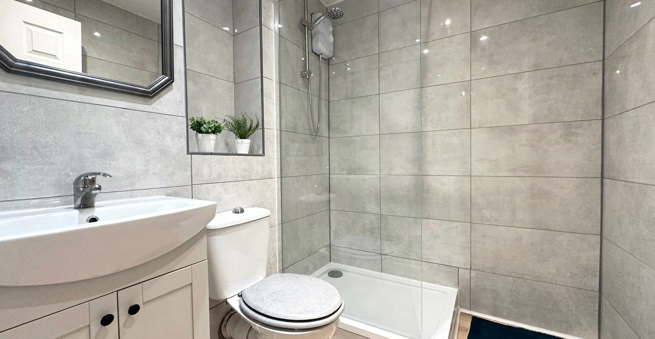 1 bedroom property for sale in London | Robinson Jackson