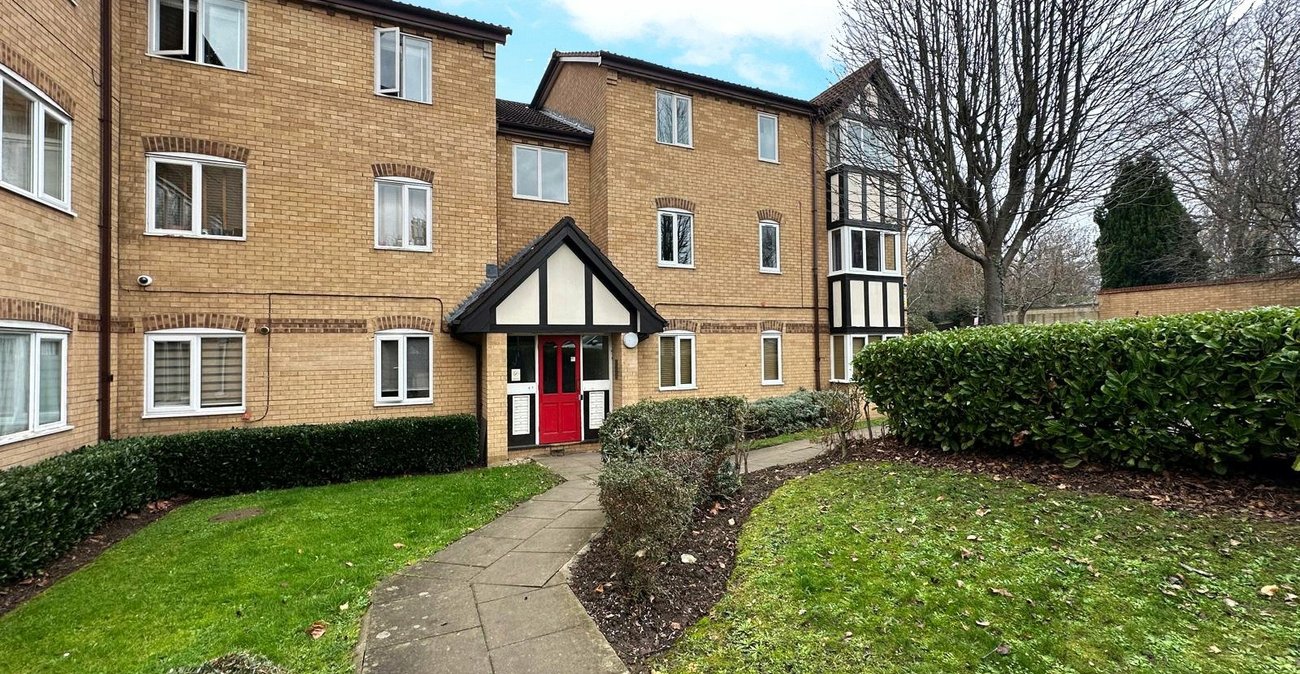 1 bedroom property for sale in London | Robinson Jackson