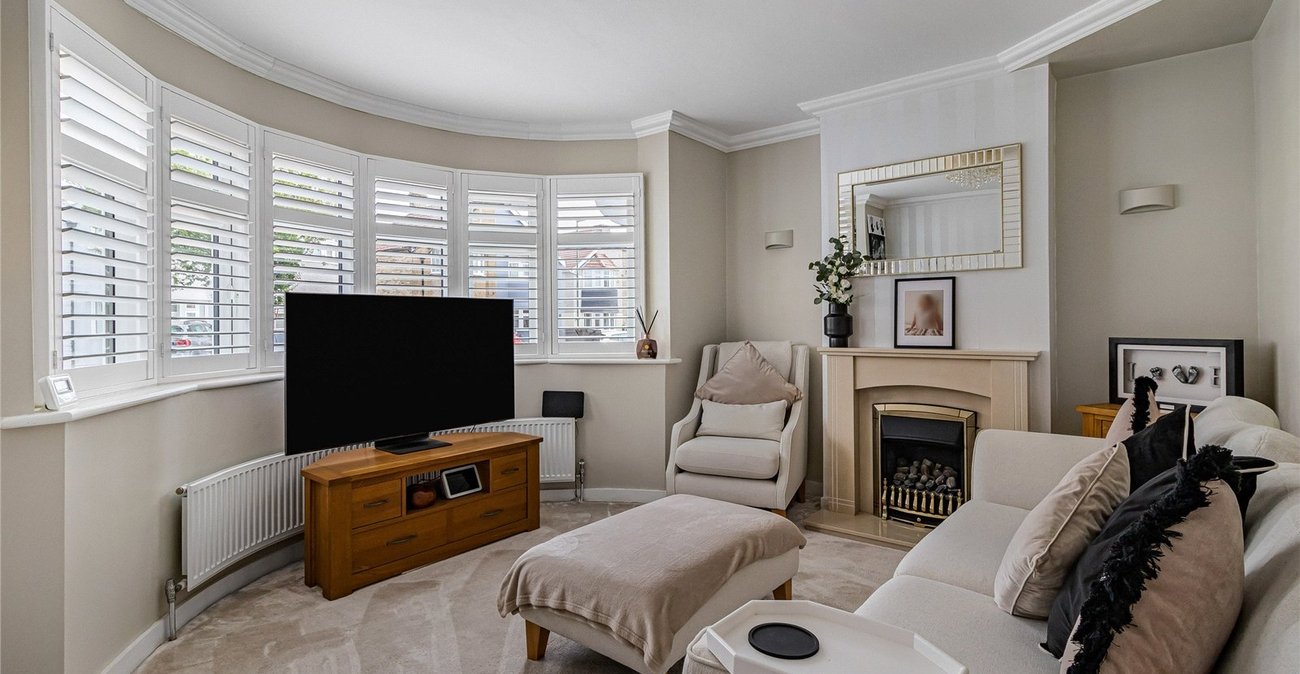 3 bedroom house for sale in Welling | Robinson Jackson