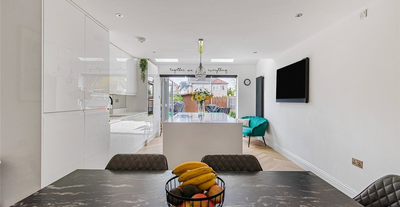 3 bedroom house for sale in Welling | Robinson Jackson