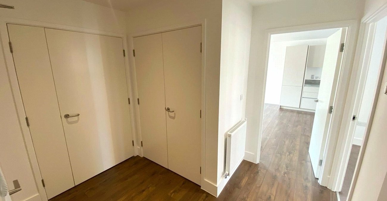 1 bedroom property for sale in London | Robinson Jackson