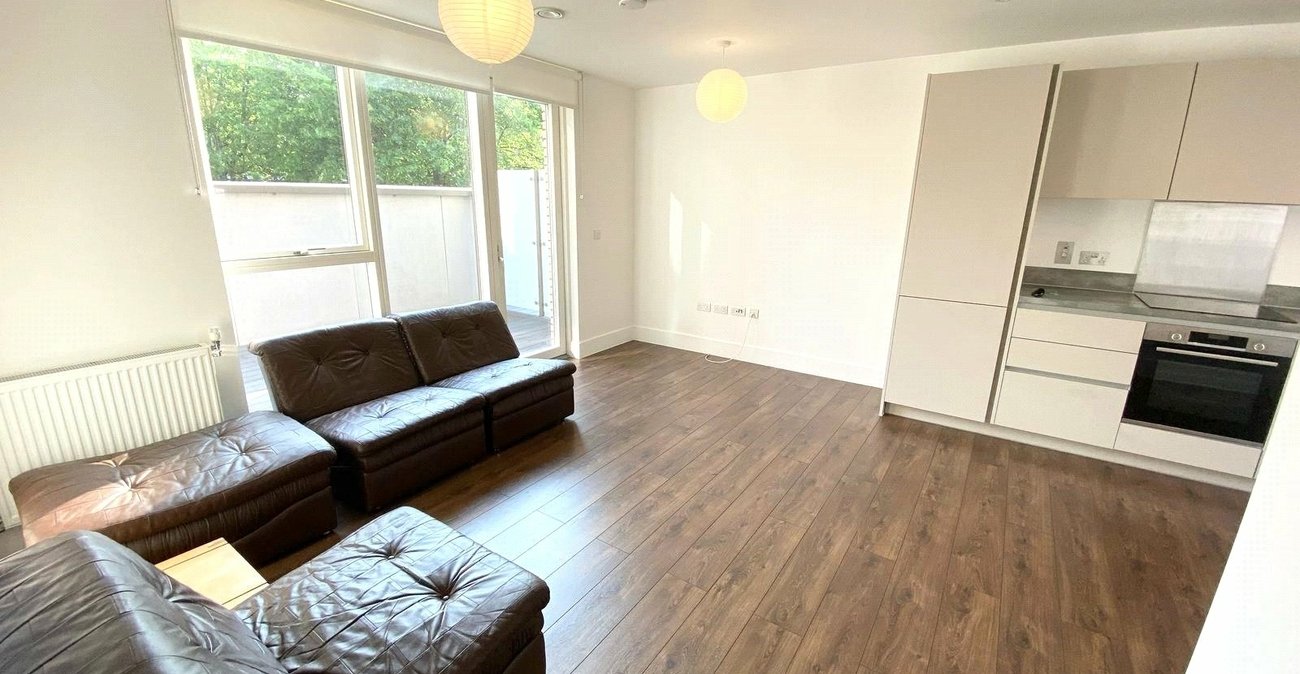 1 bedroom property for sale in London | Robinson Jackson