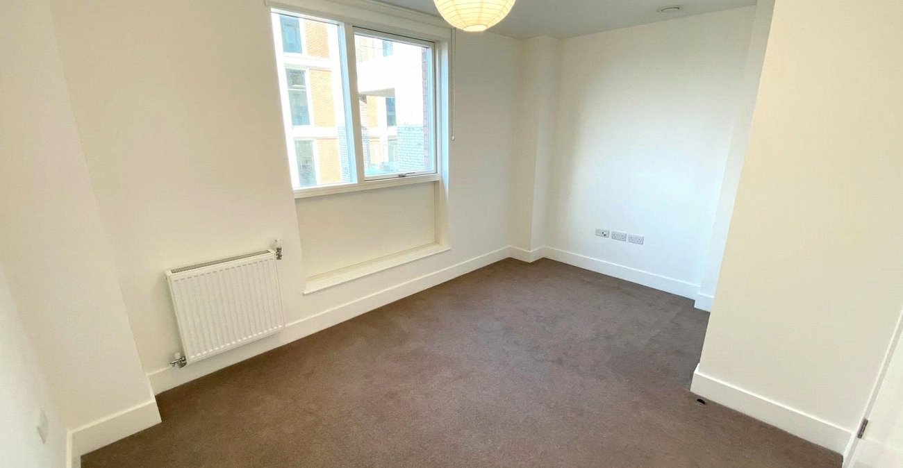 1 bedroom property for sale in  | Robinson Jackson