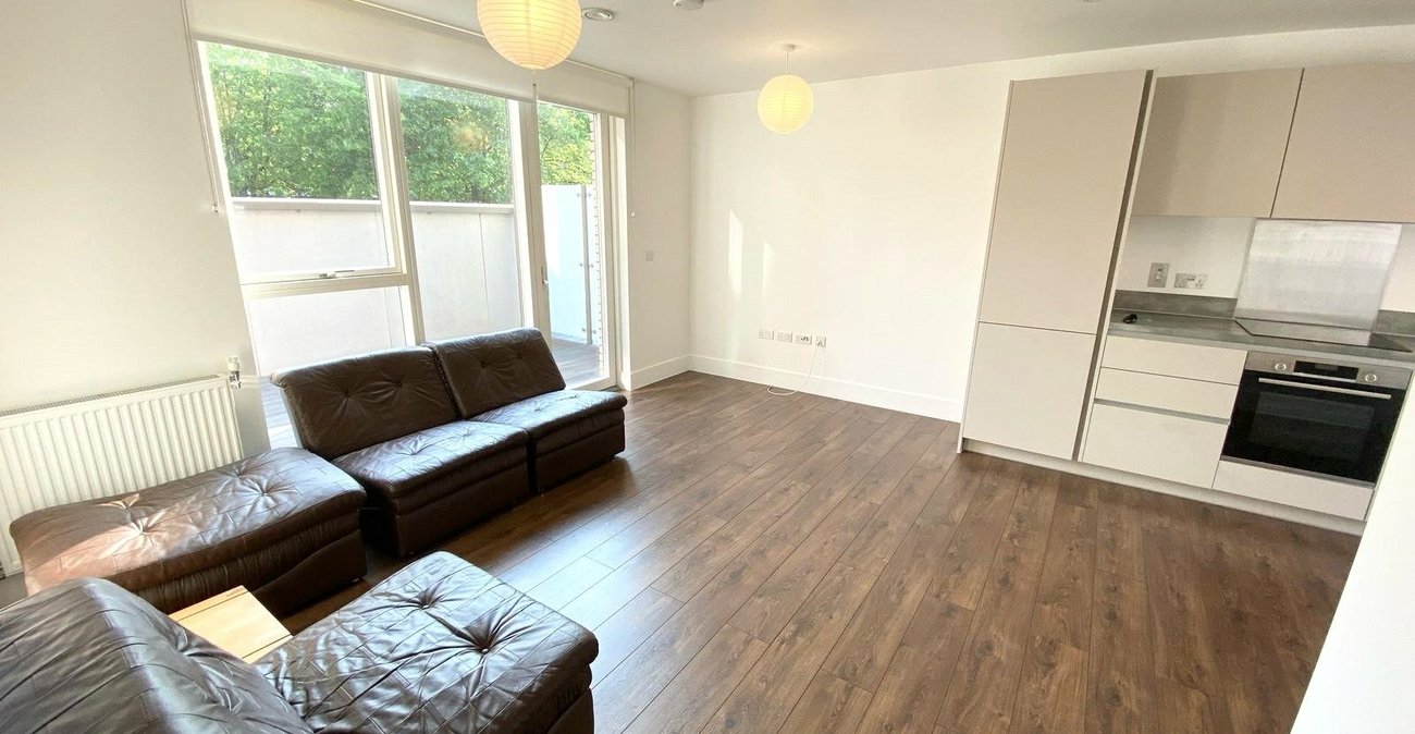 1 bedroom property for sale in Tulse Hill | Robinson Jackson