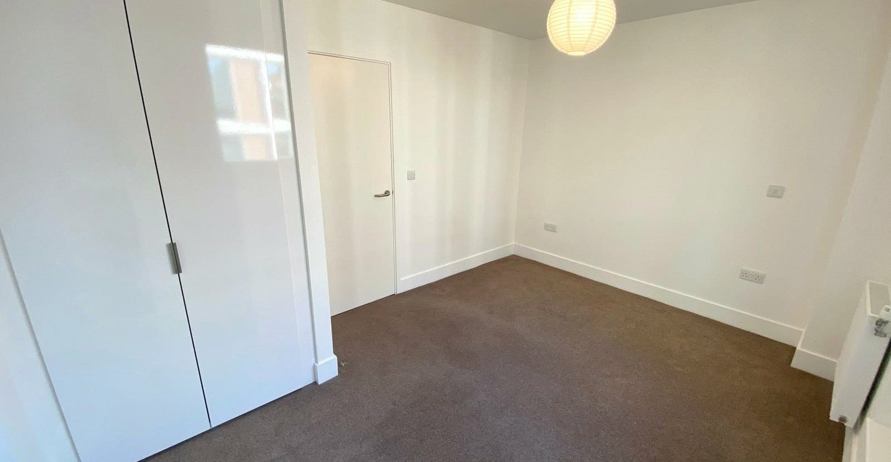1 bedroom property for sale in Tulse Hill | Robinson Jackson