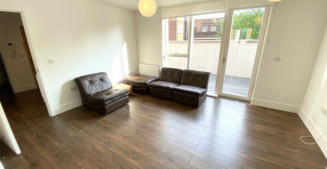 1 bedroom property for sale in Tulse Hill | Robinson Jackson