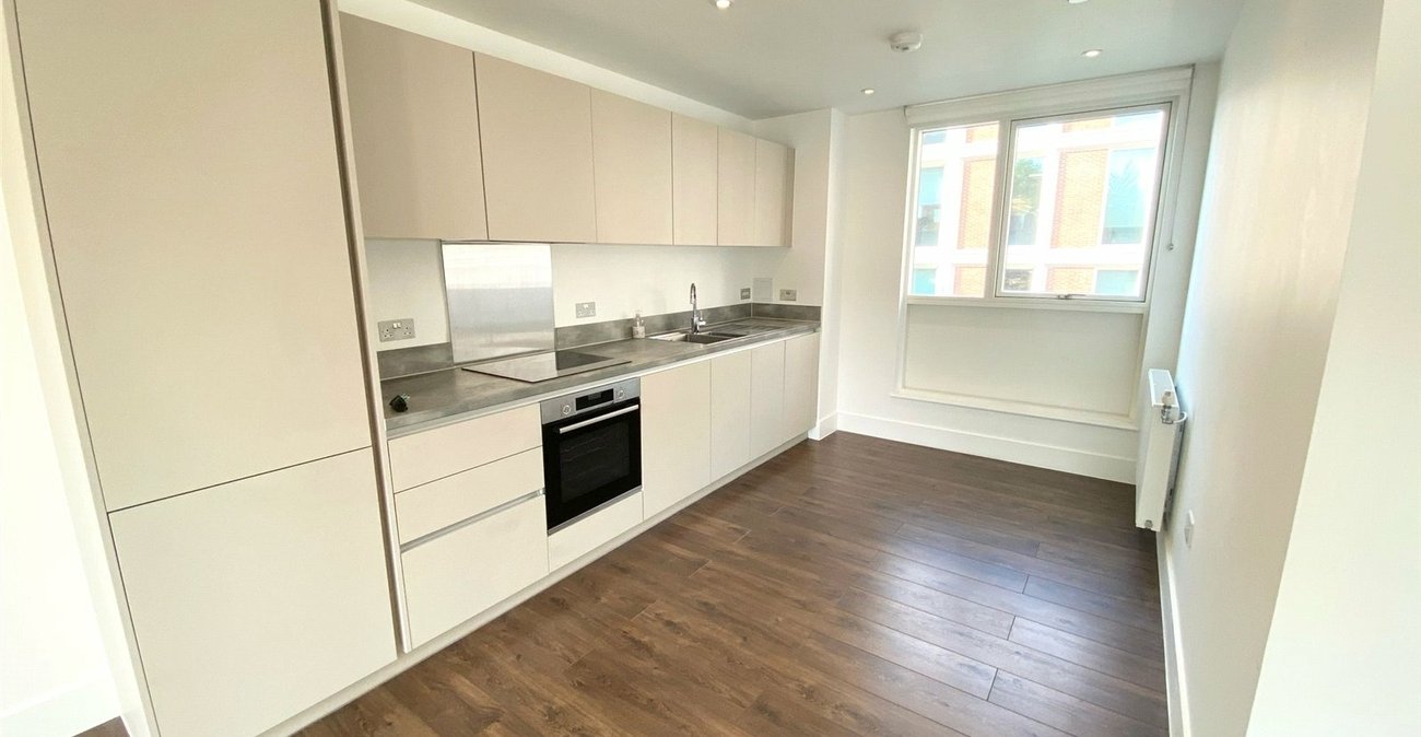 1 bedroom property for sale in Tulse Hill | Robinson Jackson