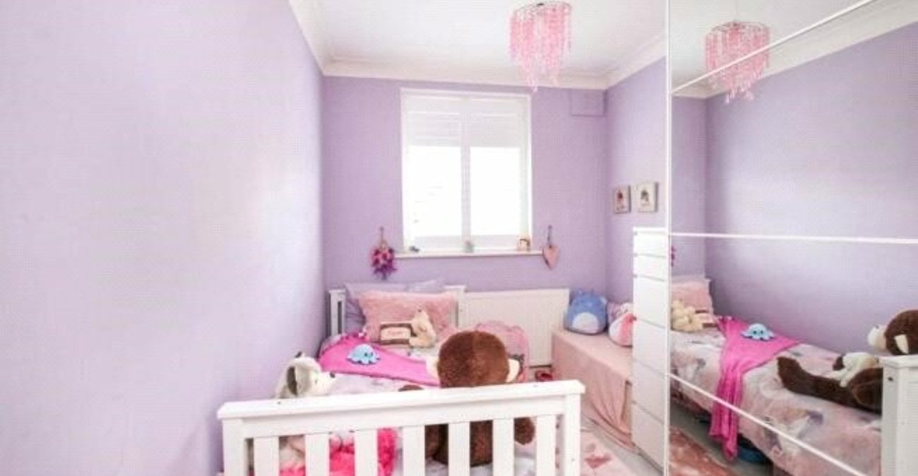 7 bedroom house for sale in London | Robinson Jackson