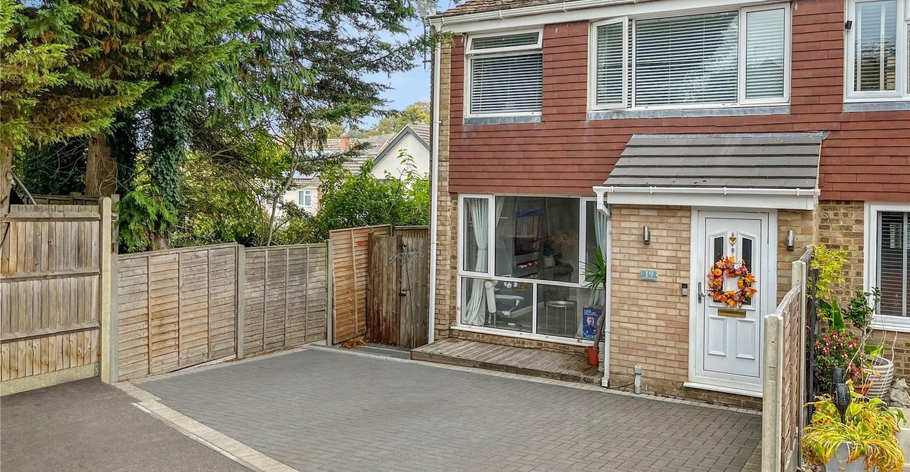 3 bedroom house for sale in Walderslade | Robinson Michael & Jackson