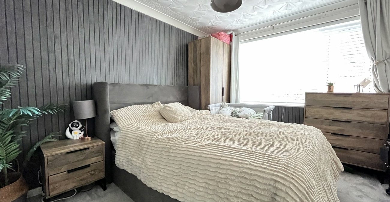 3 bedroom house for sale in Walderslade | Robinson Michael & Jackson