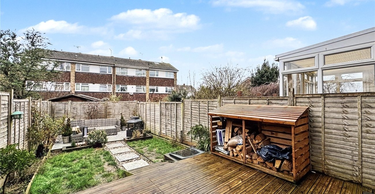 4 bedroom property for sale in Rainham | Robinson Michael & Jackson