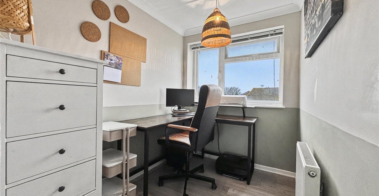 4 bedroom property for sale in Rainham | Robinson Michael & Jackson