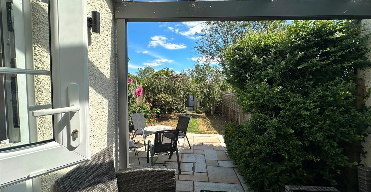 3 bedroom house for sale in Bromley | Robinson Jackson