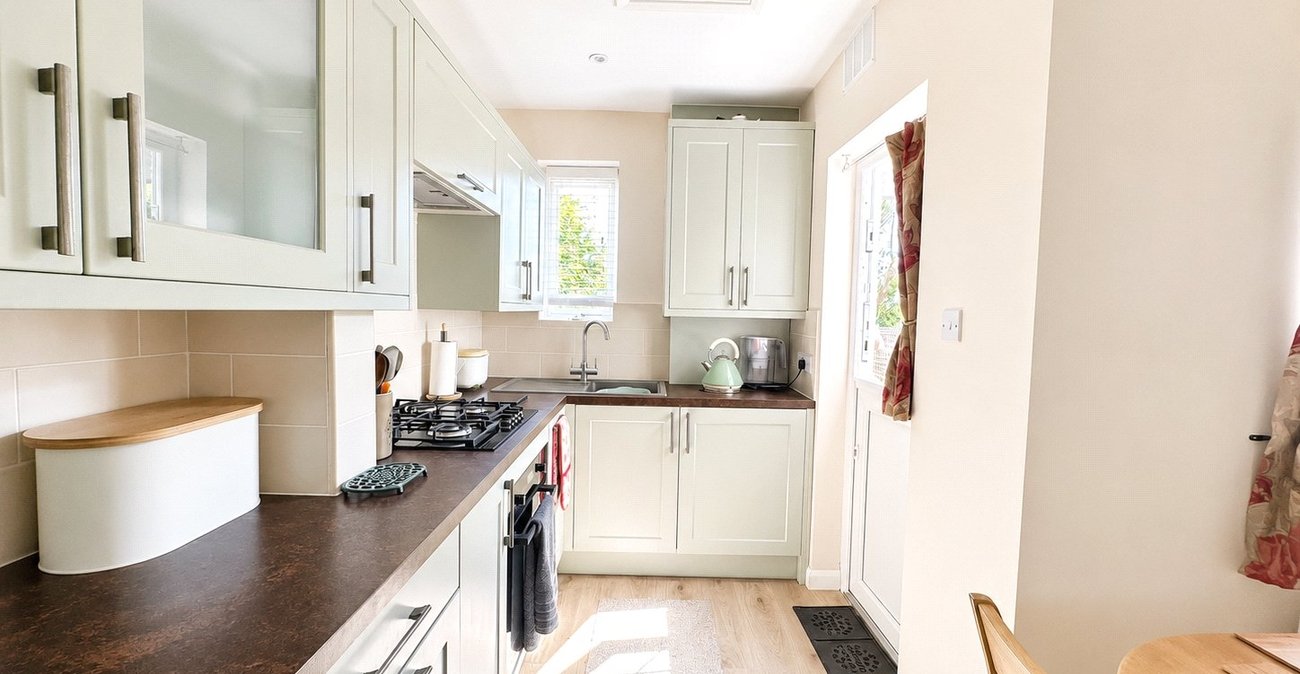 3 bedroom house for sale in Bromley | Robinson Jackson