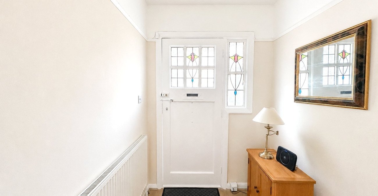 3 bedroom house for sale in Bromley | Robinson Jackson