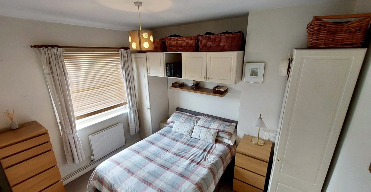 3 bedroom house for sale in Bromley | Robinson Jackson