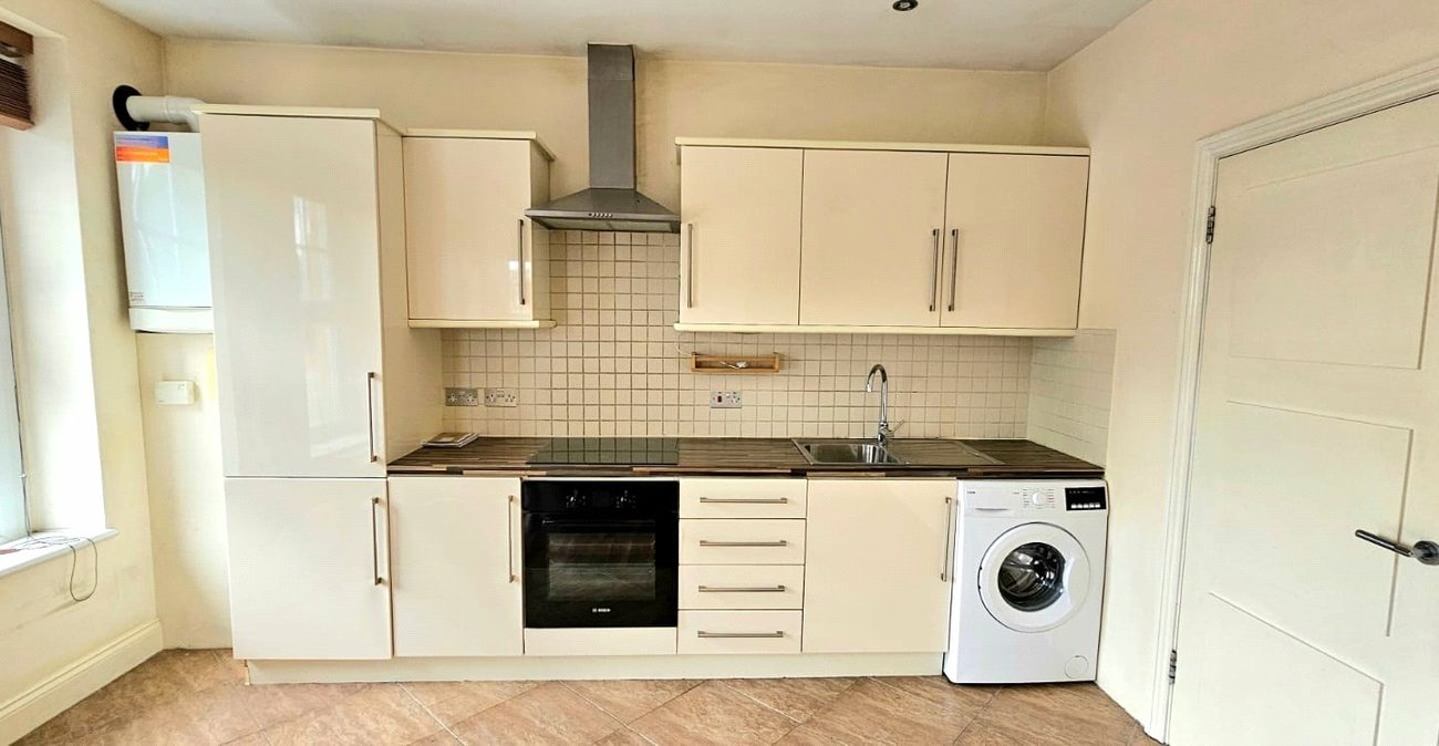 2 bedroom property for sale in Catford | Robinson Jackson