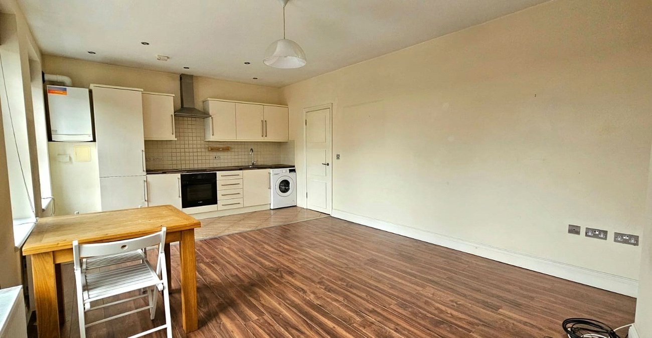 2 bedroom property for sale in Catford | Robinson Jackson