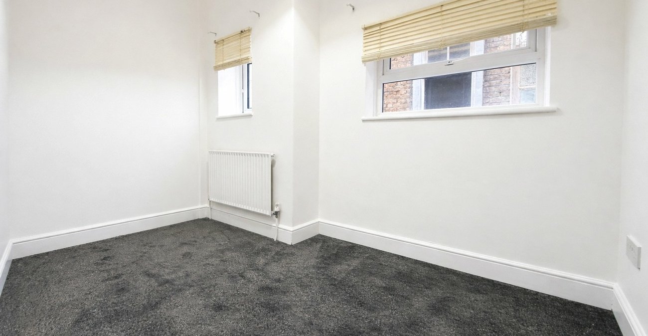2 bedroom property for sale in Catford | Robinson Jackson
