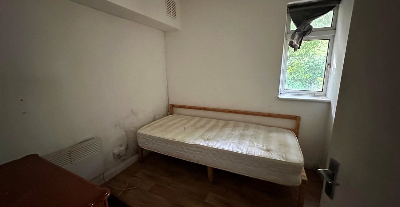 1 bedroom property for sale in London | Robinson Jackson