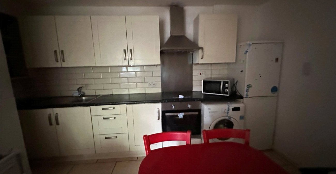 1 bedroom property for sale in London | Robinson Jackson