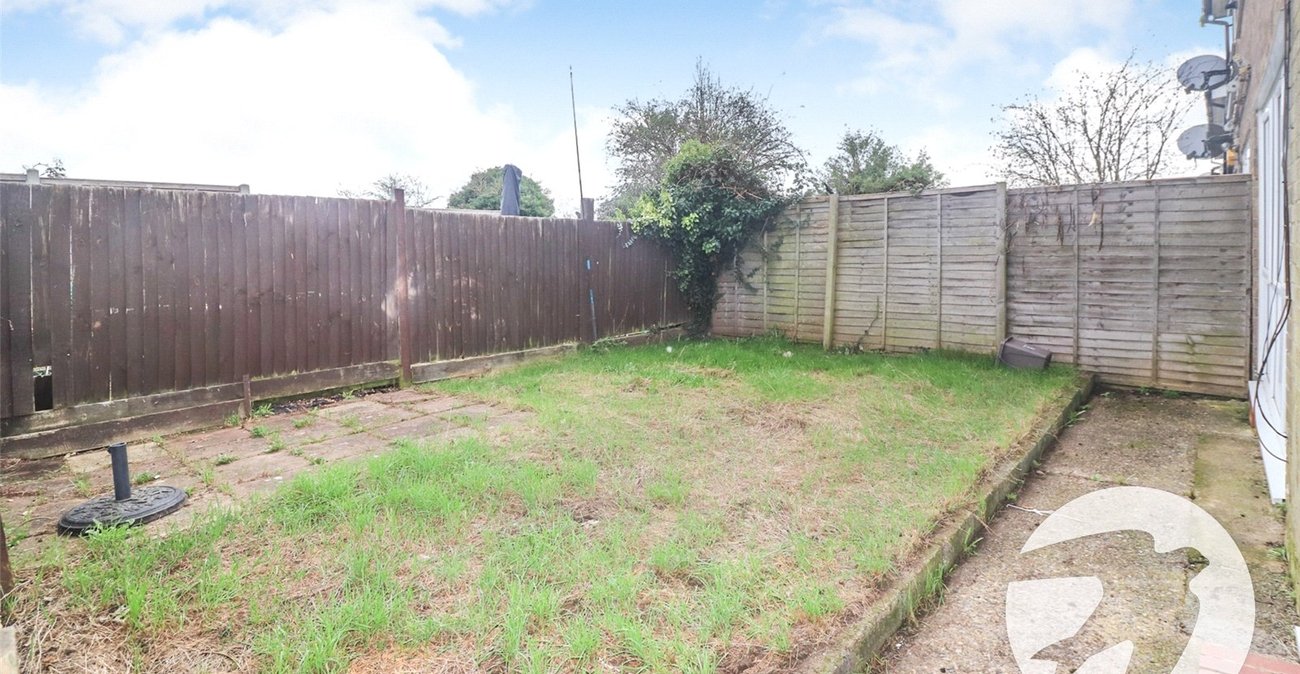 2 bedroom property for sale in Erith | Robinson Jackson