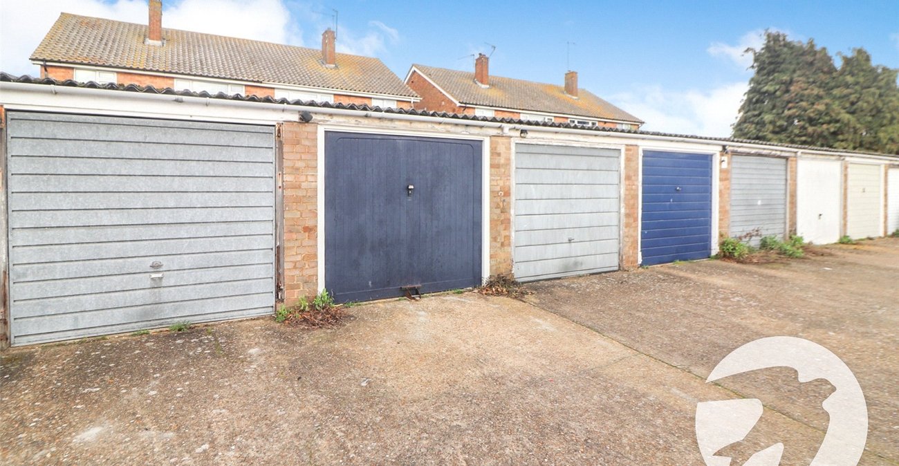 2 bedroom property for sale in Erith | Robinson Jackson