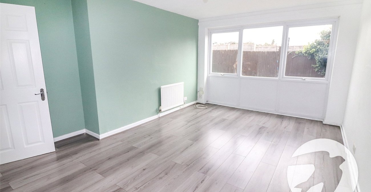 2 bedroom property for sale in Erith | Robinson Jackson